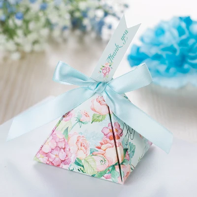 

100pcs new triangular pyramid charming Flower Wedding Favor Candy Boxes Chocolate Gift paper Box candy package double side print