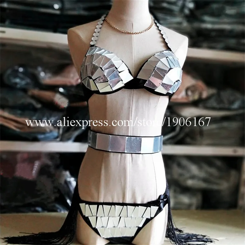 Mirror female costumes ballroom 02