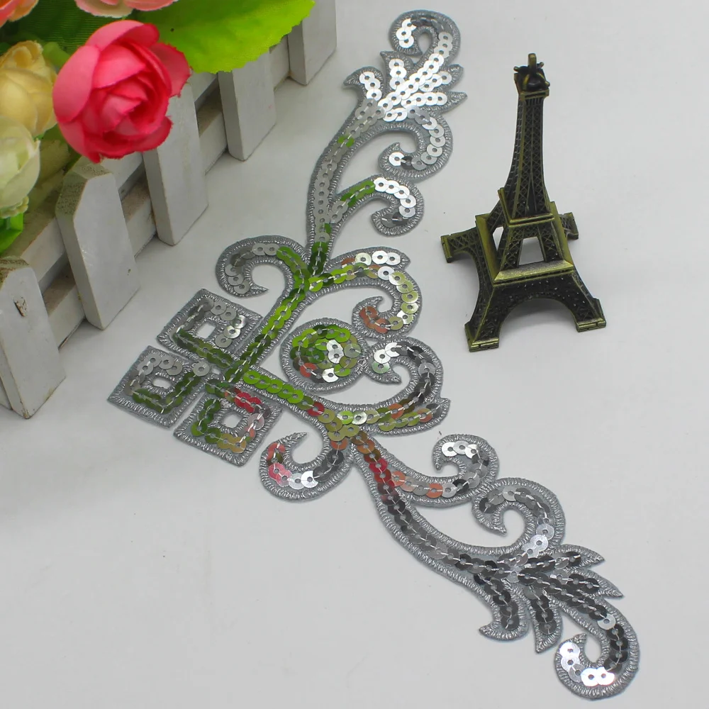 Sequined Applique Gold Embroidery Patches Trims sewing patches,clothing accessories Iron on Cosplay Costumes For Dress 23.5*9cm 1 Piece