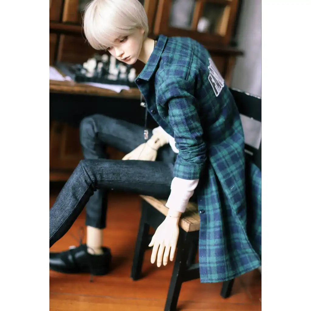 green pullover outfit