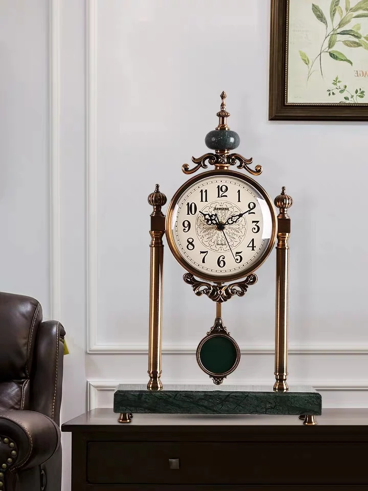 

American Retro Clock Seat Clock Creative Pendulum Fashion European Living Room Metal Table Clock Bedroom Mute Seat