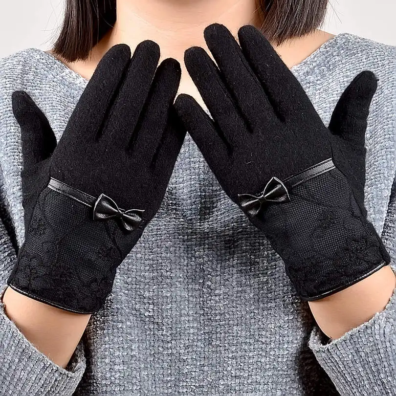 

[BYSIFA] Decorous Black Women Wool Gloves Winter Thick Warm Gloves Sweet Lace Embroidery Pu Bow Tie Soft Ladies Mittens Gloves