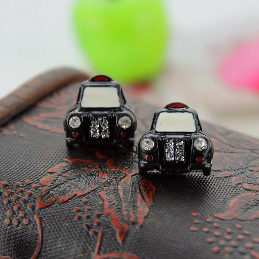 

XQ Free shipping 2015 The new BJ black and white car cute earrings earrings for women fashion jewelry