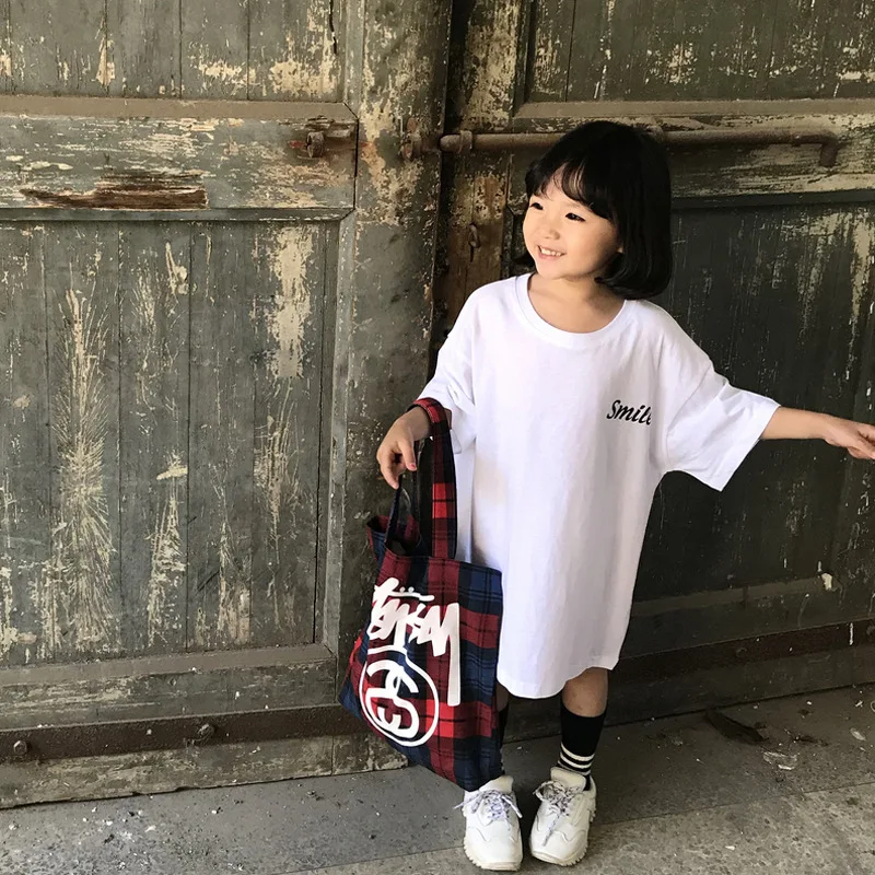 Item de Verão Camiseta com Grande Novo Menina Longa Sorriso Design 2020 7 Mamãe e Bebê