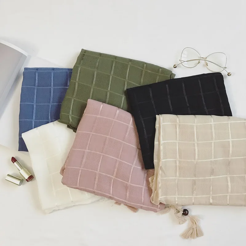 

2017 Fashion Plaid Cotton Viscose Tassel Scarf Women Scarf/Scarves Muslim Warps Hijab Muffler 170Color free shipping 10pcs/lot