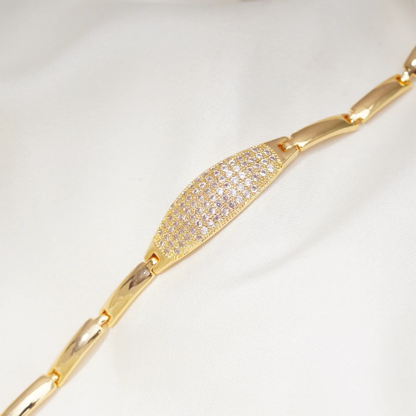

Luxury Gold Color Chain Link Bracelet for Women Ladies Shining AAA Cubic Zircon Crystal Jewelry Gift Dropshipping