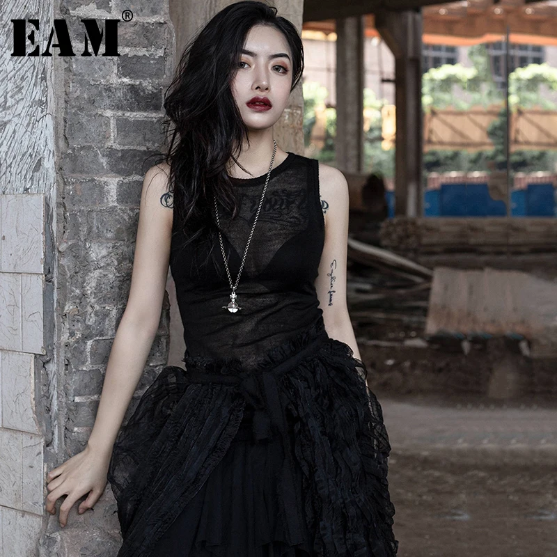 [EAM] New Spring Summer Round Neck Sleeveless Mesh Stitching Pleated Thin Temperament Loose Dress Women Fashion Tide JX723