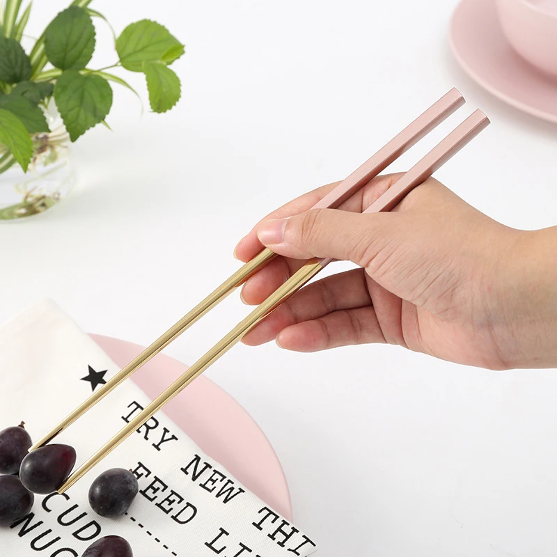 pink gold hopsticks set  (2)