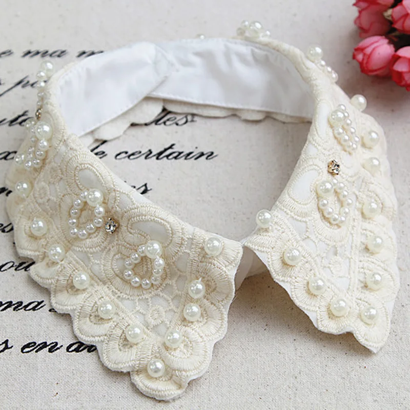 Vente Vintage Femmes Brodé Blanc Coton Col Amovible Nouvellement Conception Chaude! Femmes Dentelle Blanche Fleur Faux Col de Chemise Collier
