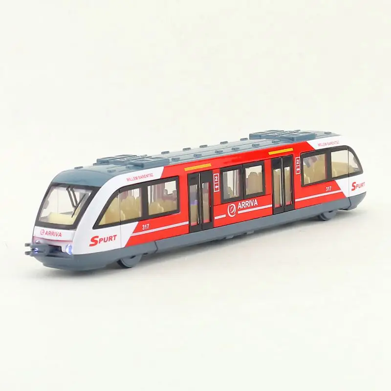 Высокая моделирования вагон, 1:50 сплав тяните назад Модель метро, светильник, металлические игрушечные машинки - Цвет: Красный