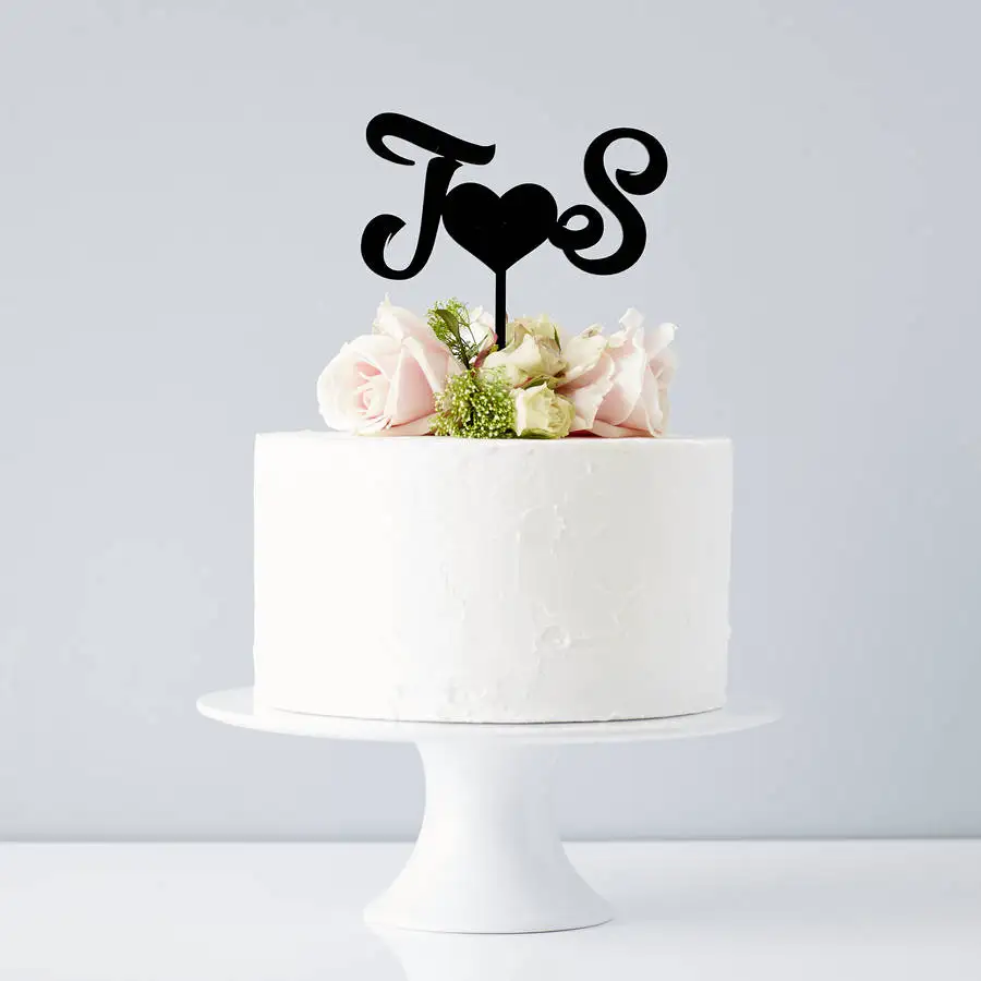 

Wooden Original Personalised Monogram Wedding Cake Topper Bride Love Groom Acrylic Cake Topper Party Decorations
