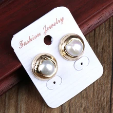 Простой натуральный белый цвет слоновой кости белый пресноводный жемчуг бисера Шарм цвет чистого золота оправа обода толчок назад серьги гвоздики для женщин мужчин