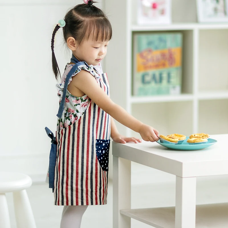 2016 New Women And Kids Apron Kitchen Cooking Cotton Apron White Fashion Adult Work Apron For Pockets Free Shipping