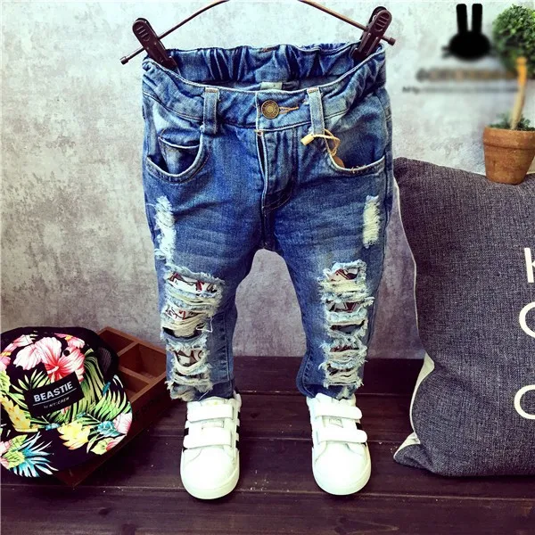 Г. Новые весенне-осенние детские брюки корейские модные длинные штаны с дырками для маленьких мальчиков 3-7 лет - Цвет: Синий