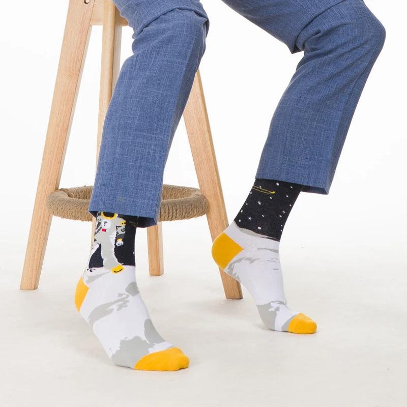 Забавные хлопковые носки с изображением космонавта, Счастливого скейтборда, крутые креативные короткие носки, пара носков для женщин и мужчин, новинка, забавные уличные носки