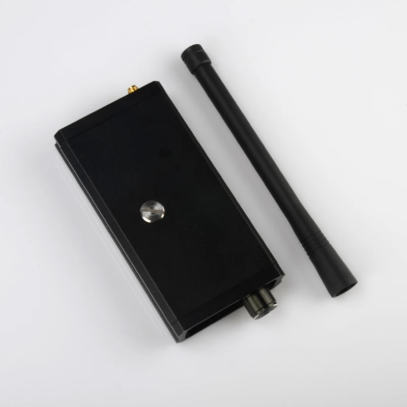 High Sensitivity Wireless Signal Transmitting Detector with RF Frequency Antenna for Anti-Wireless AV Tapping
