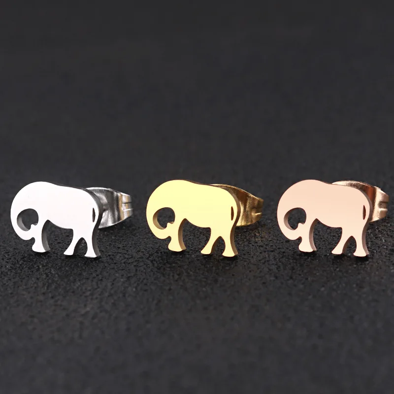 gold earrings