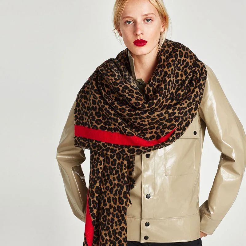 

Women Famous Brand Leopard Scarf Large Size Cashmere Shawls