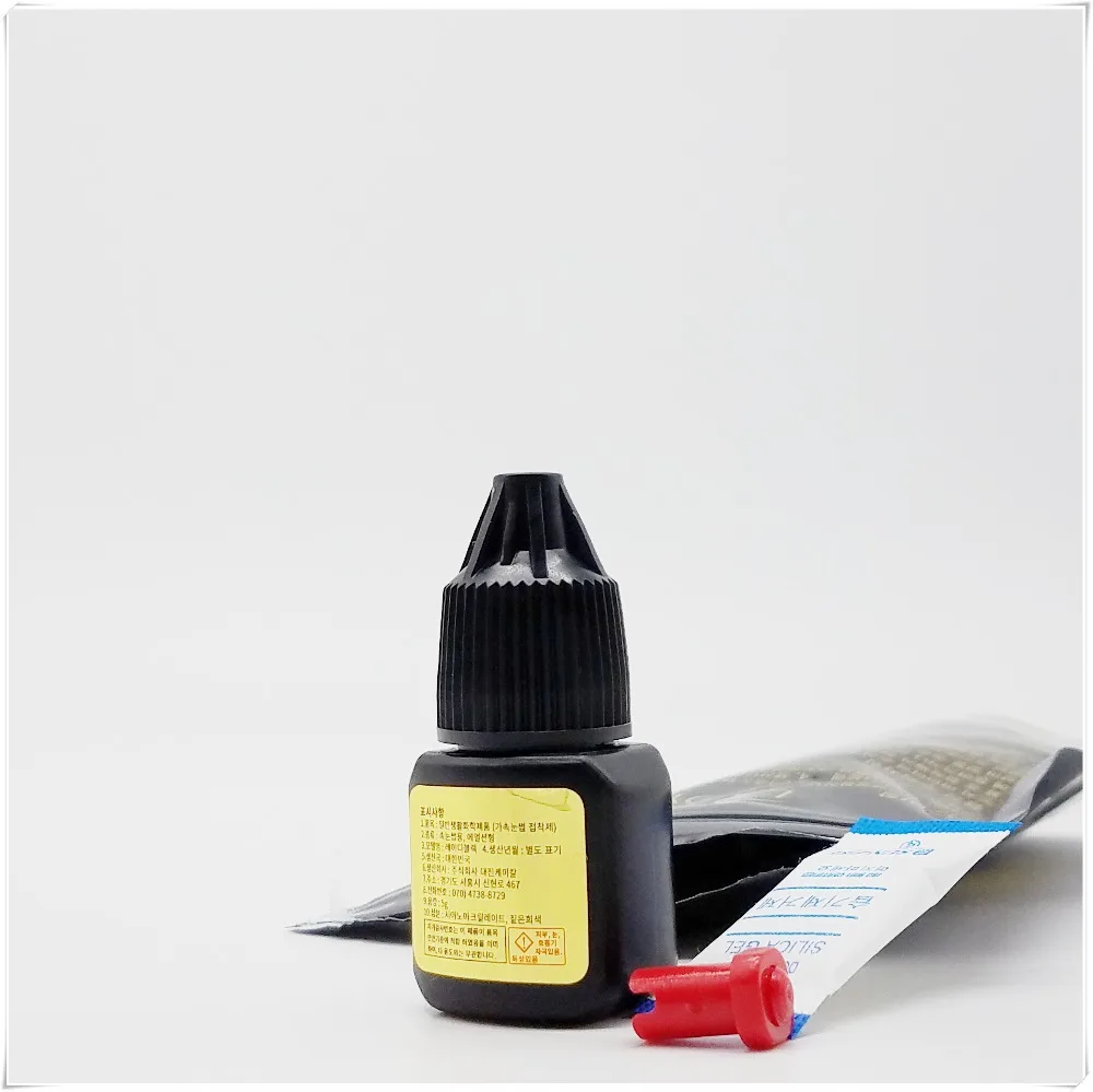 

4 bottles/lot Free Shipping Black Lady Glue Eyelash Extensions fasting dry low irritation fume adhesive With Sealed Bag 5ml