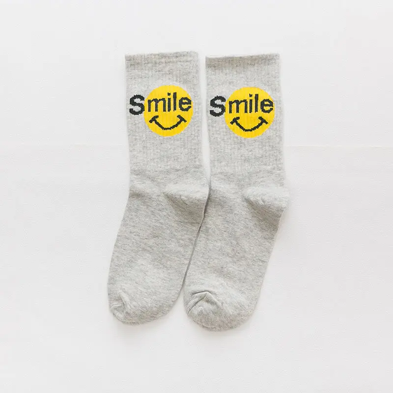 Personality Hip Hop Long Socks Men Street Skateboard Smile Letter Print Funny Mid Tube Socks Harajuku Cool Women Crew Socks (1)