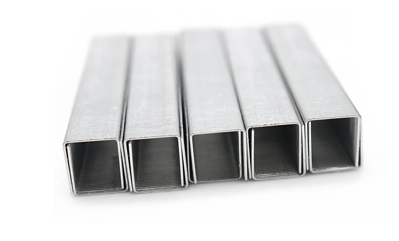 staples,staple,grapas,tackerklammern F