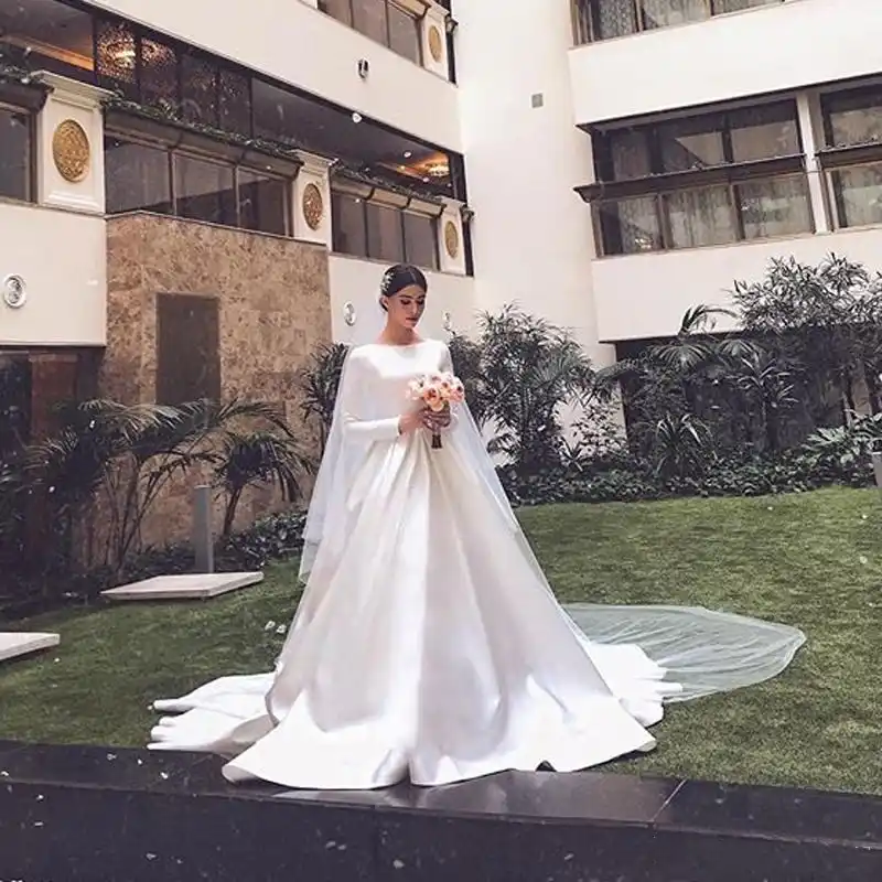 2019 Simple Graceful White Satin Muslim Wedding Dresses O Neck