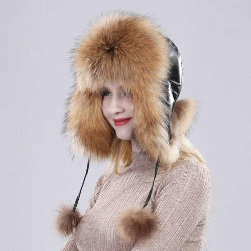 Натуральный Лисий Мех бомбер теплые зимние шапки Женская пушистая лиса меховые наушники шапки Роскошное Качество женская шапка из натуральной кожи - Color: Raccoon fur