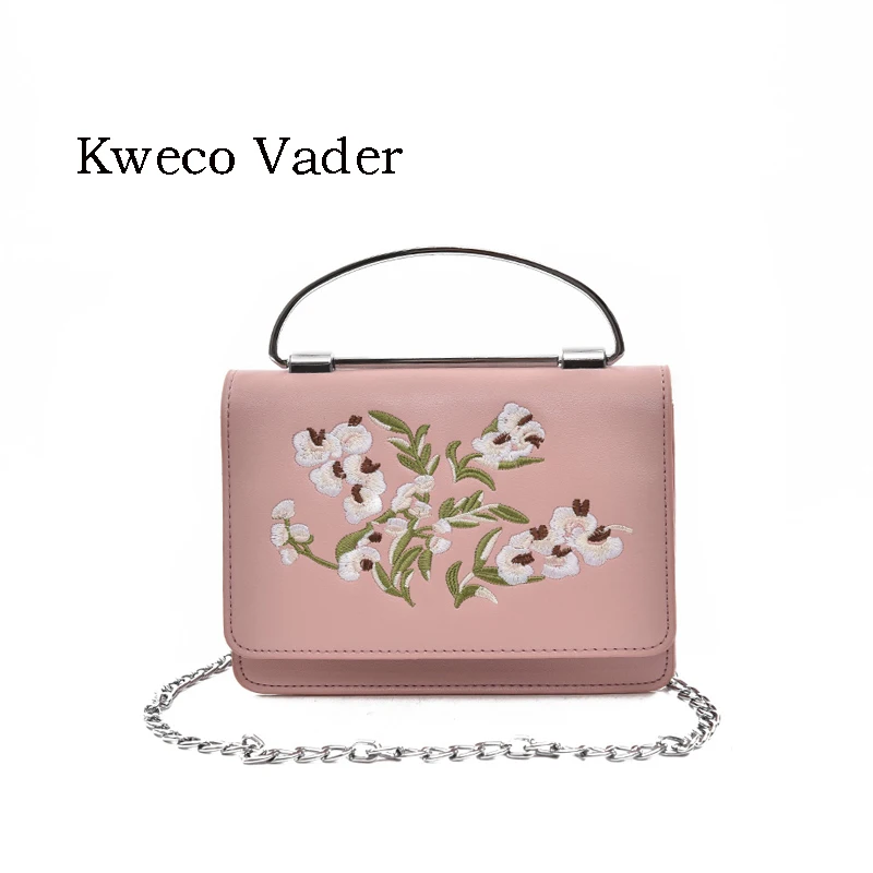 

Women Chain Bag Handbags 2017 New Korean Version Embroidery Flowers Small Square Bag Shoulder Bags Lady Portable Handbag Mujer