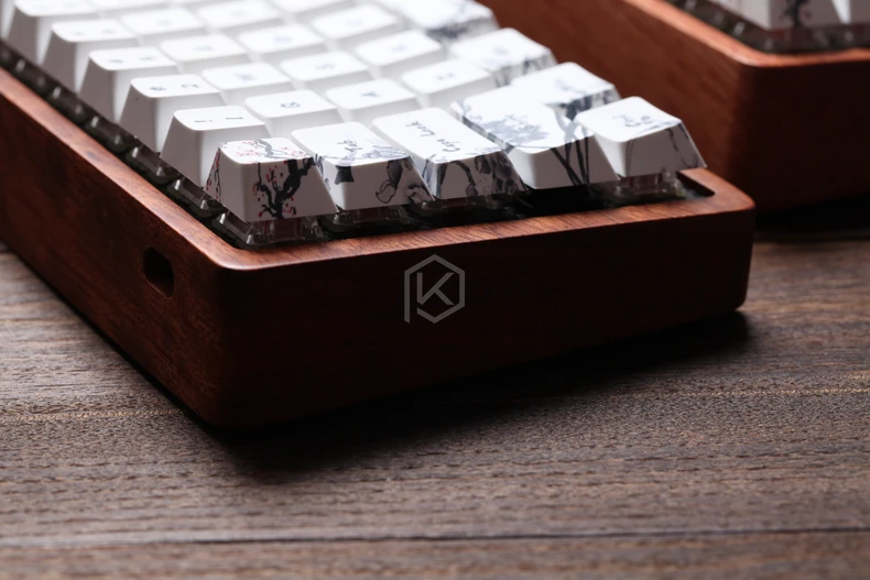  gk64 gk84 Mechanical keyboard 64 key 84 key dye sub keycaps wooden custom light rgb cherry profile 