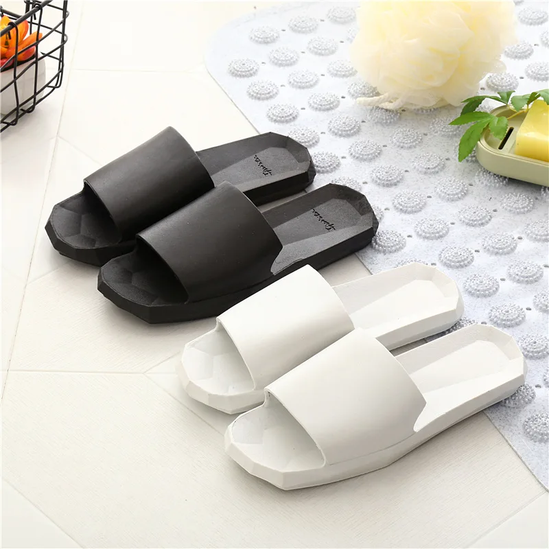 

EABXZ Slippers female New Black white couple Korean version indoor home bathroom slippers fashion anti-skid outdoor slippers Man