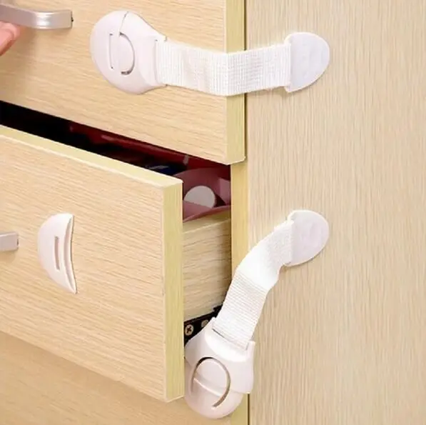 

Children Protection Lock Children's Safety Locking Doors Cabinet Drawers Baby Safety Plastic Lock Children Safety Products #25