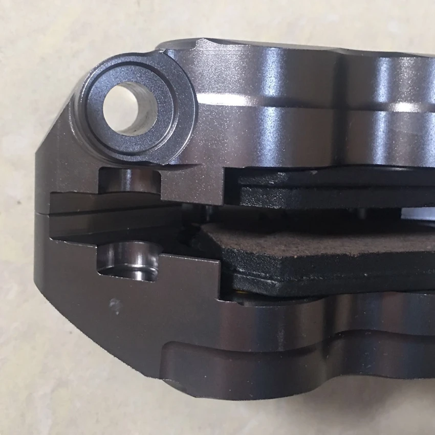 Фото Универсальный тормозной суппорт для мотоциклов Yamaha Aerox, Nitro, RSZ JOG BWS Zuma 50 rr + 200 мм/220 мм, тормозные колодки №5
