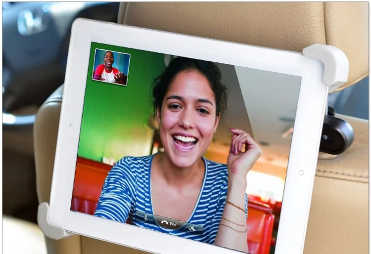 3141808773_370596092