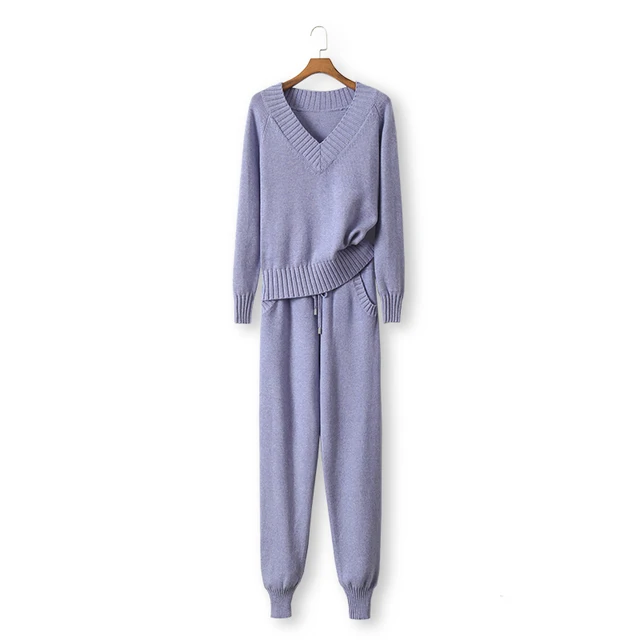 Best Price 2018 Limited Tracksuits European Fashion V-neck Cashmere Knitted Sweater Two-piece Suit High-end Quality And Pants Two Women Best Price 2018 Limited Tracksuits European Fashion V-neck Cashmere Knitted Sweater Two-piece Suit High-end Quality And Pants Two Women