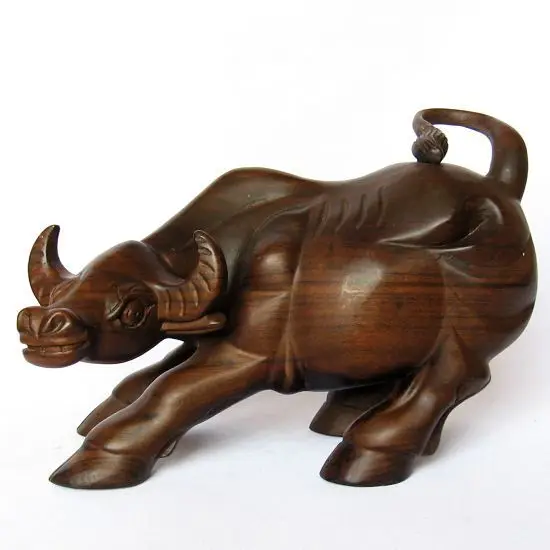 

V mahogany crafts wood carving decoration Feng Shui birthday gift bull cow Wall Street woodcarving cattle