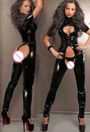 (3)