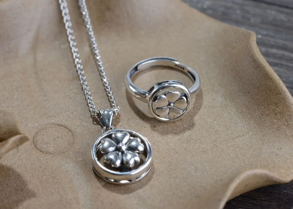 silver-necklace005b