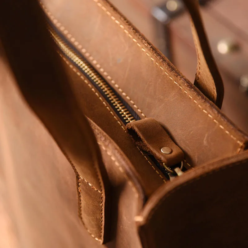 AETOO  Handmade leather products European and American leather handbags shopping bags retro art men bag original design