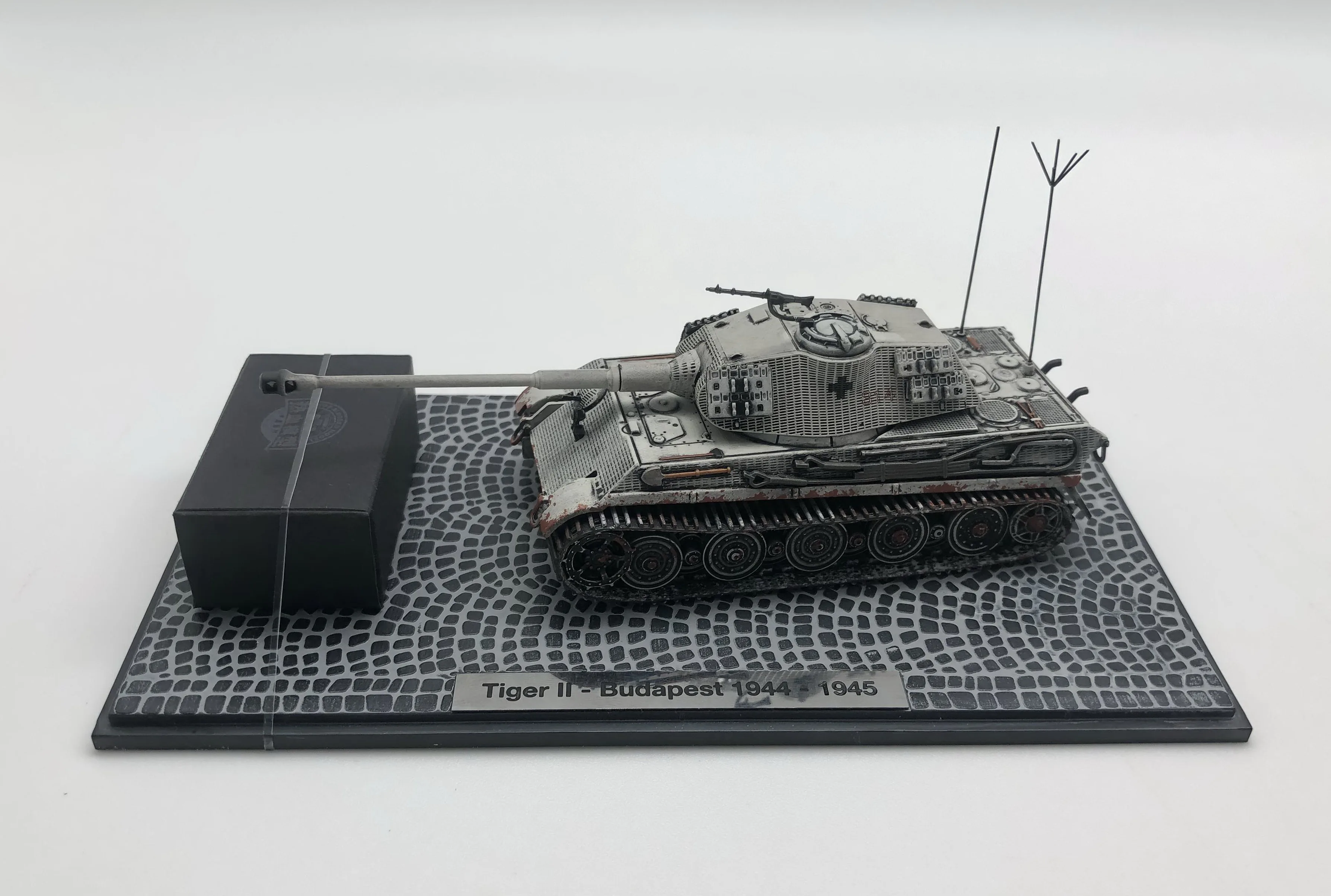 Танк тигр I 1: 72 литая модель