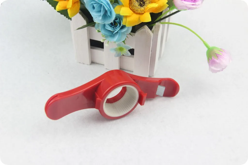 New Fashion Plastic Bottle Opener, Bottle Opener, Multifunction Bottle