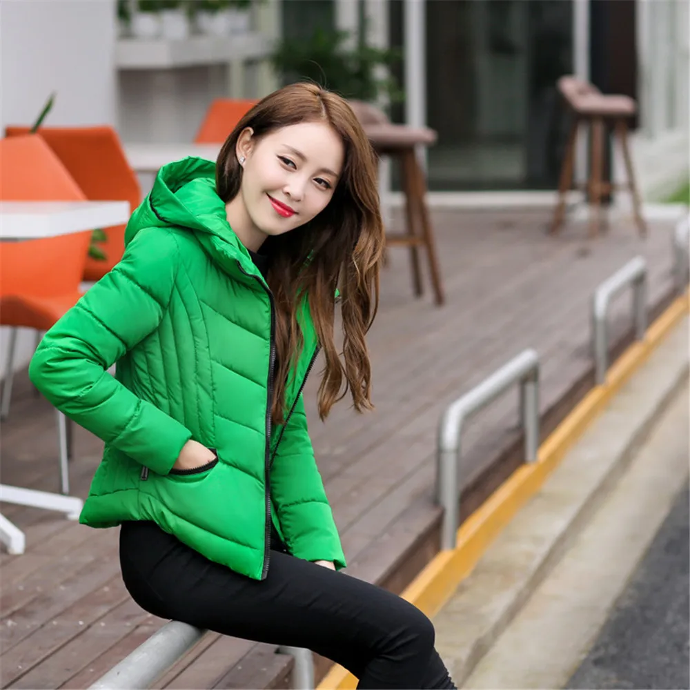 Factory direct 2016 autumn and winter new women s women s version of Slim short paragraph