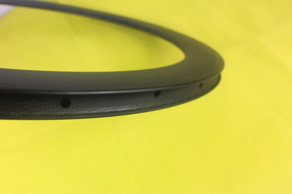 Best 700c 60mm clincher road bike carbon rim 23mm width 60C 24 holes 3K matte 24H Japan Toray carbone fiber basalt braking track 3