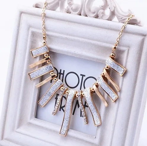 

free shipping NEW Women short design fashion gothic crystal bling necklace collar Punk gold accessories trendy alloy gift silver