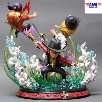 

Anime KENGOU Dracule Mihawk Eagle Eye Resin Statue Action Figure Collection Desktop Decoration G2632