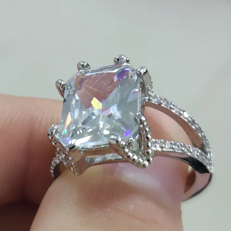 Princess White Stone Rings for Women Wedding Gift Rings Silver Moda Mujer Ring Luxury Jewelry Crystal Bague Femme Girl Anillos
