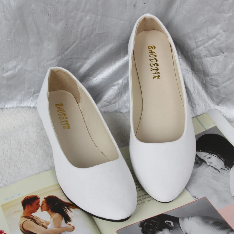 Casual Women's Flat Shoes