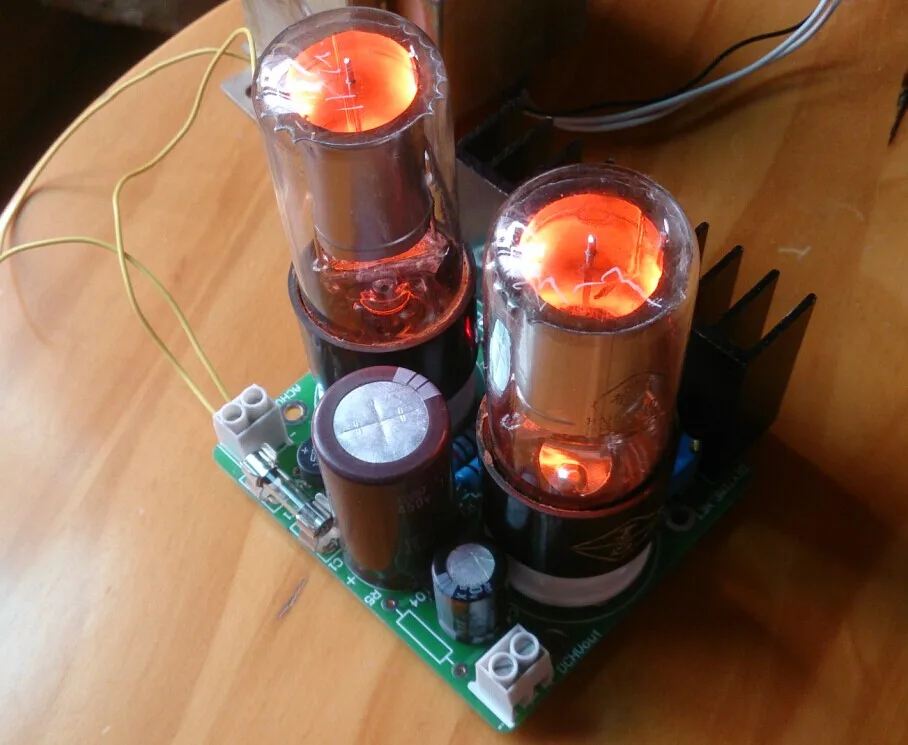 

A new high performance parallel regulated power supply based on double bile duct MARANTZ 250V