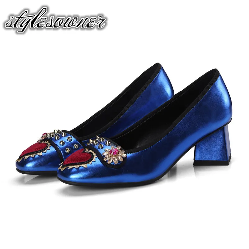 

Stylesowner 2018 Spring Hand-made High Heels with Rivet Crystal Woman Pumps Shoes Slip-on Soft Leather Retro Sweet Casual Shoes