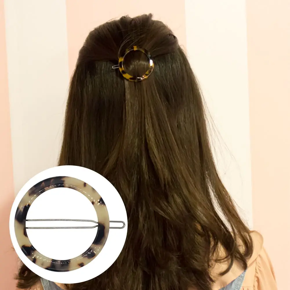 JNY_AOMU-Japan-Style-Amber-Acrylic-Hair-Clips-Geometric-Round-Triangle-Hairpin-Leopard-Heart-Shape-Women-Hair (4)