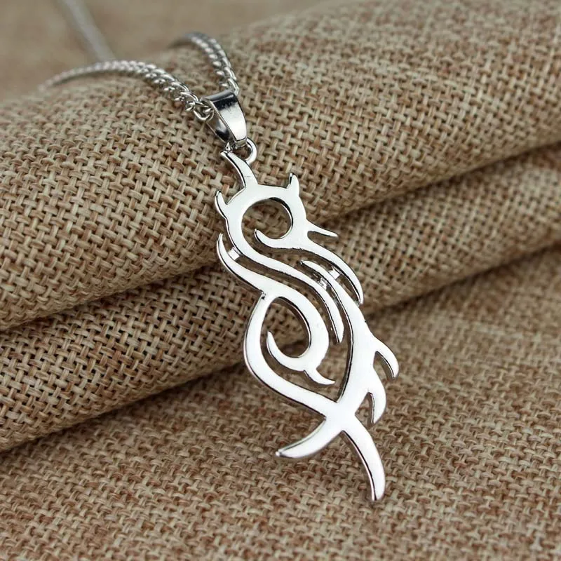 Рок-Группа Slipknot кулон ожерелье подвески для мужчин и женщин Поклонники друзей лучший подарок Серебряная цепочка Прямая поставка - Окраска металла: Silver